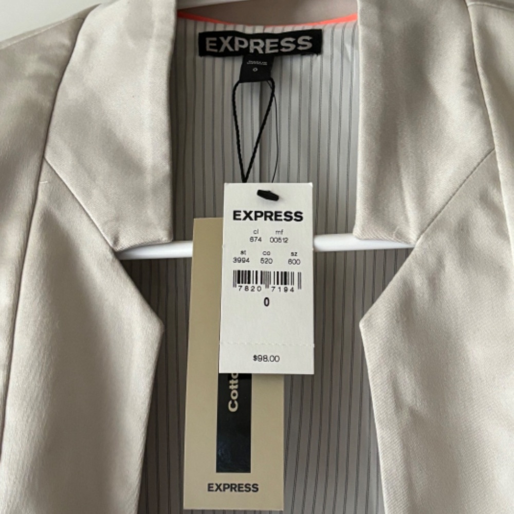 New Express Blazer Beige Size 0